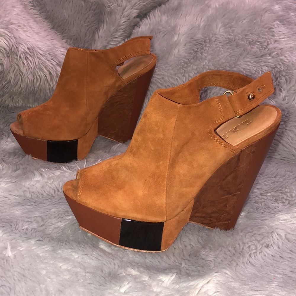 L. A. M. B. heels